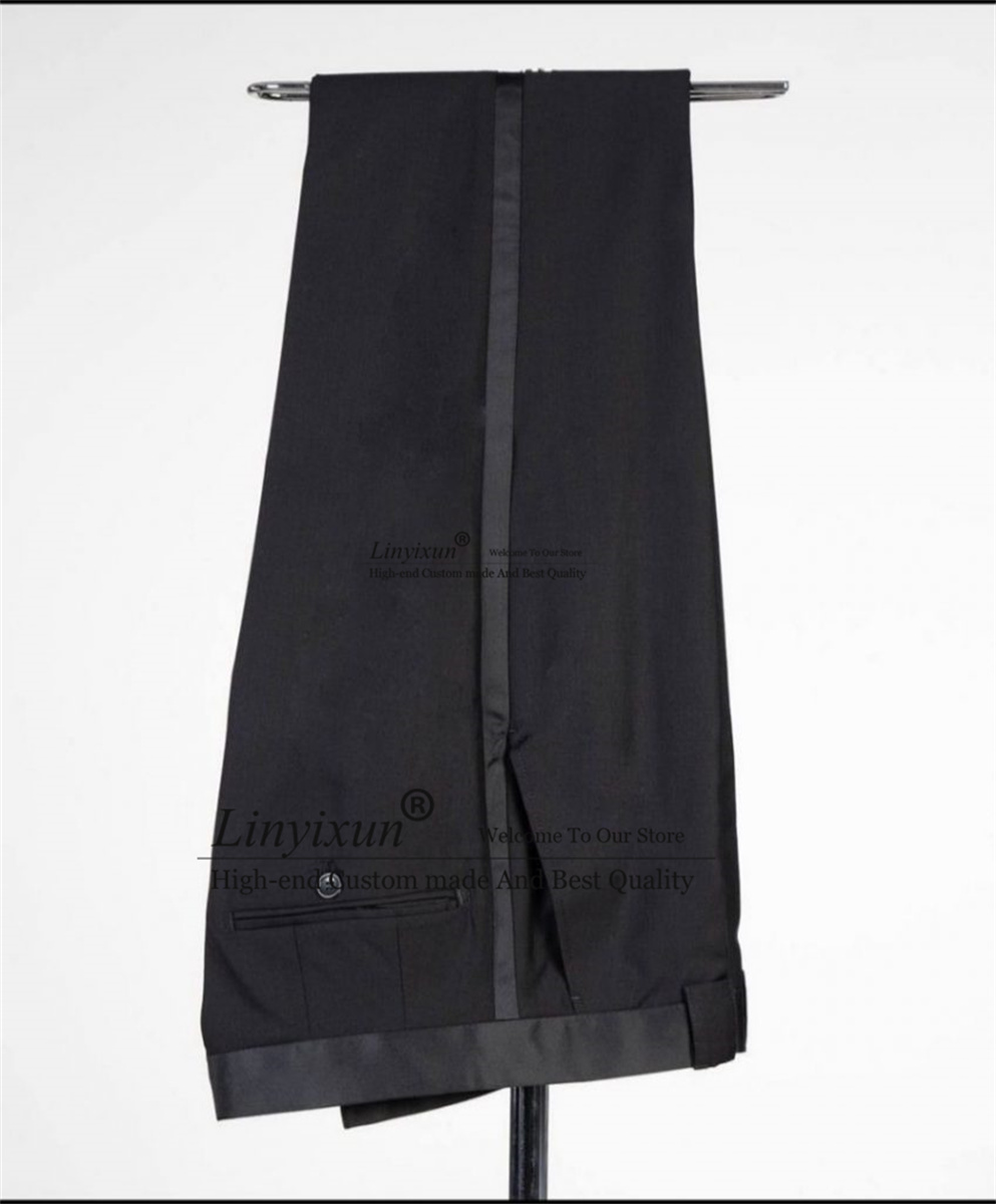Sparkly Mirror Finish Men Suit - Men'S Grooming Mirror 评论和价格
