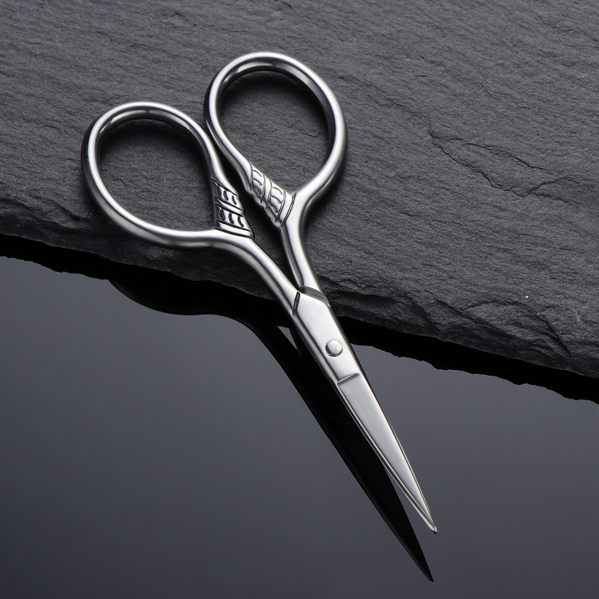 Stainless Steel Beard Trimming - Men'S Grooming Mirror 评论和价格